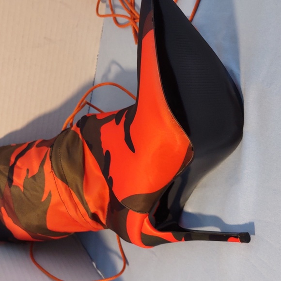 Camouflage Mid-calf Boots - Picture 3 of 5